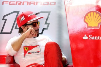 F1: Alonso már tavaly el akarta hagyni a Ferrarit