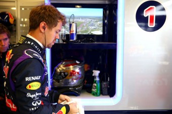 F1: Vettel megint az utolsó