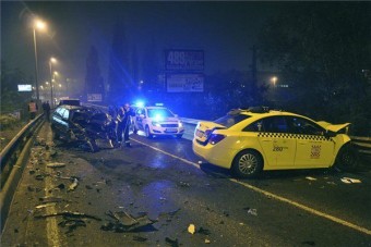 Friss képek a gyorsforgalmin történt súlyos balesetről
