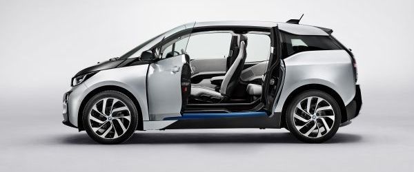 Megérkeztek az elektromos BMW-k Magyarországra 1