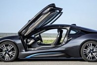 Megérkeztek az elektromos BMW-k Magyarországra 18