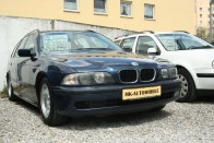 7. BMW 5-ös sorozat, 1562 db. Továbbra is erős a BMW-k nimbusza. Magas szervizköltségeik ellenére az újonnan sokunknak elérhetetlen autó használtan sokak vágya, akár az E60-61-es, akár elődje, a 2003-ig gyártott E39