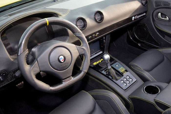 Ismeretlen legenda 8