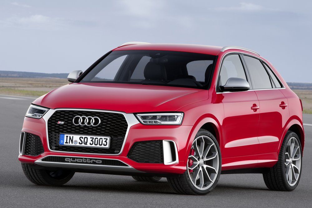 Átfogó műszaki és markáns grafikai újításokkal lépett színre az Audi Q3. Főleg az RS sportverzió változott sokat.