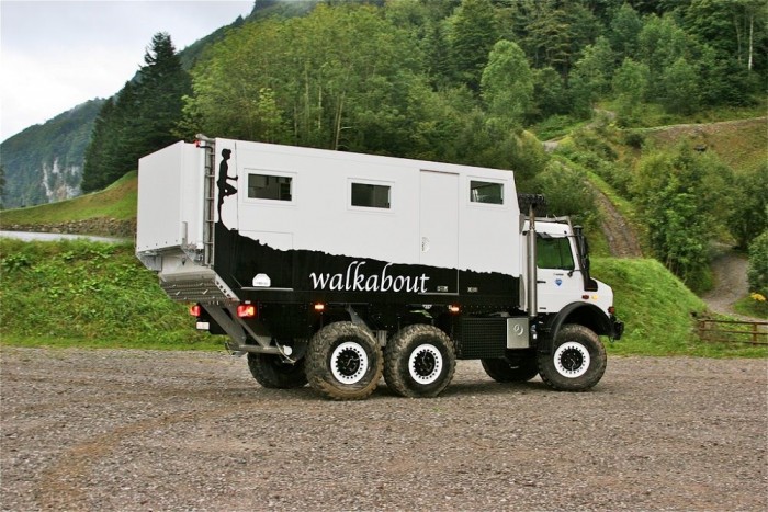 Nagy kofferbe jó pakolni 6