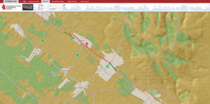 Három autó ütközött a négyesen, teljes útzár 4 | Vezess Három autó ütközött a négyesen, teljes útzár 4