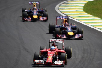 F1: Alonso még hetekig titkolózhat