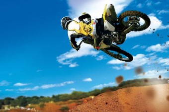 Barátnőjét gázolta halálra a crossmotoros