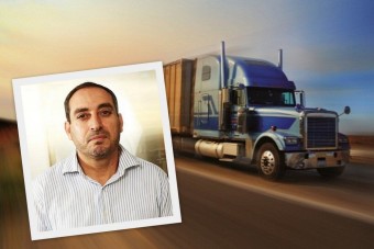 Levágta támadója kezét a kamionsofőr