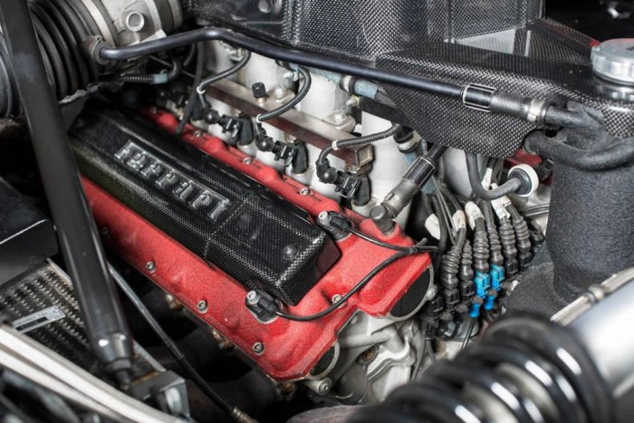 Törött Ferrari Enzo áron alul eladó 10