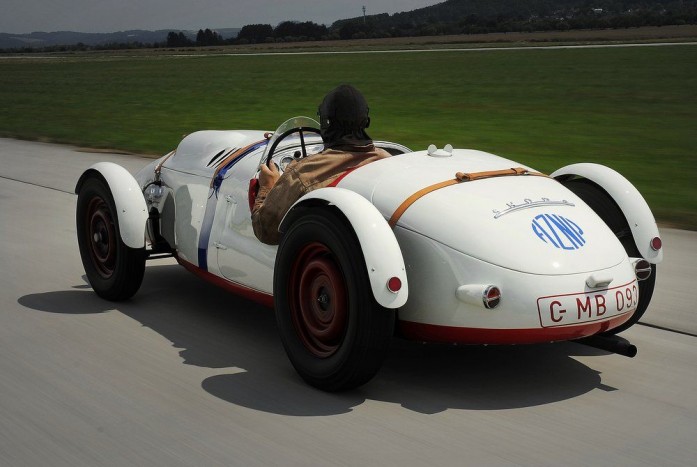 Fogadjunk, hogy ilyen Škodát még nem láttál! 7