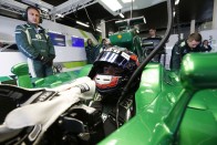 F1: A Caterham elindul Abu-Dzabiban 22