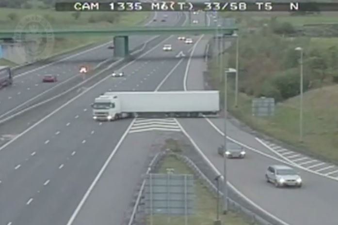 Spórolt az útdíjon, börtönbe megy a kamionos