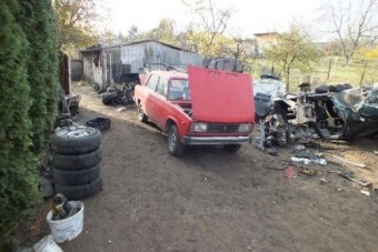 Autótolvajokat fogtak a váci rendőrök - videó