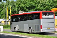 A Volvo B9900-as sajátossága, hogy padlómagassága fokozatosan emelkedik