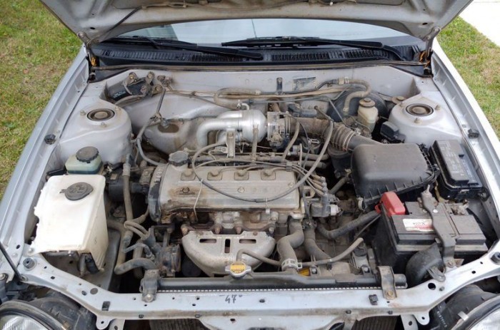 Használt japán autók 800 ezer forintig 7 | Vezess Egyszerű, kiforrott, alacsony fogyasztású, és örök életű a Toyota 1,3 literes benzines blokkja.