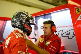 F1: Alonso vakon fut neki az időmérőnek