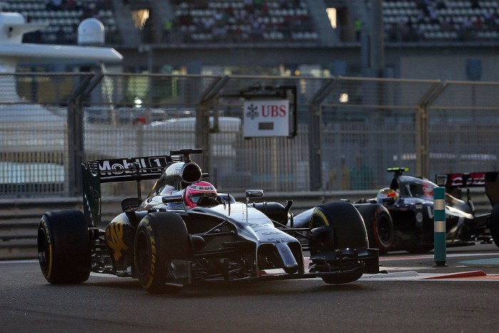 F1: A tankolócső tréfálta meg a McLarent 6 | Vezess F1: A tankolócső tréfálta meg a McLarent 6