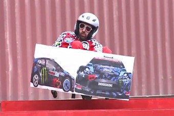 Kartondobozzal driftelni még mindig jó móka