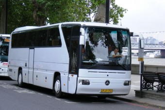 Európa legsikeresebb turistabusza