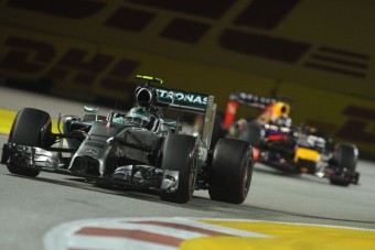 F1: A Red Bull szerint nem lehet beérni a Mercedest