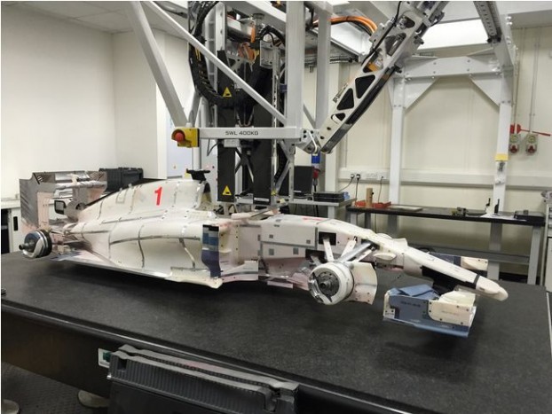 F1: Elárverezik a kiscsapat vagyonát 6