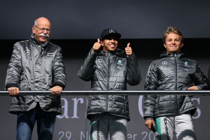 Az F1-be hívják az Audit és a BMW-t 6 | Vezess Az F1-be hívják az Audit és a BMW-t 6