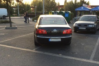 Rendet kell vágni a pesti parkolásban