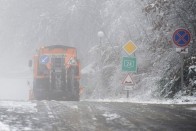 Közúti nyiladék segít elhagyni Dobogókőt 2