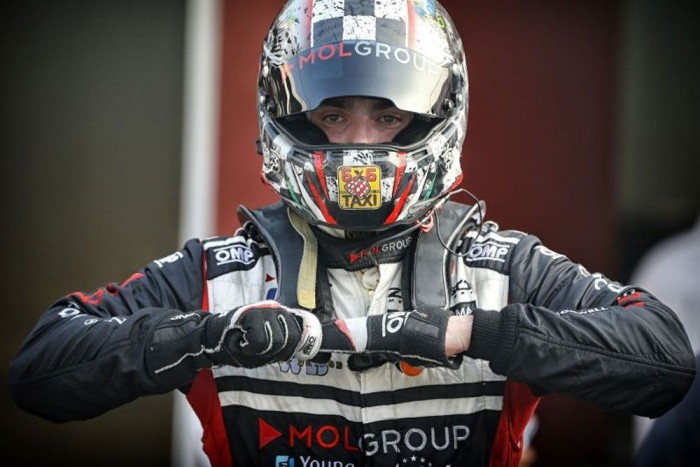 Élete váltása előtt Michelisz – interjú 10 | Vezess Januártól új a ruha?