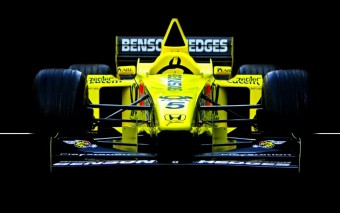 Eladó minden idők egyik legdögösebb F1-ese