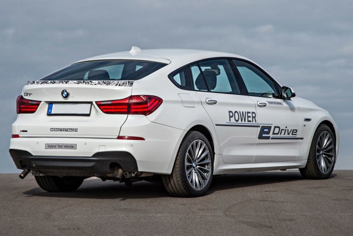 BMW sporthibrid 670 lóerővel 5