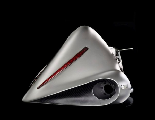 A motor, aminek jobb a feneke, mint egy brazil táncosnak 6