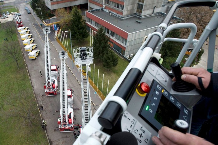 A nap képe – milliárdos új szupergépek a katasztrófavédőknél 3