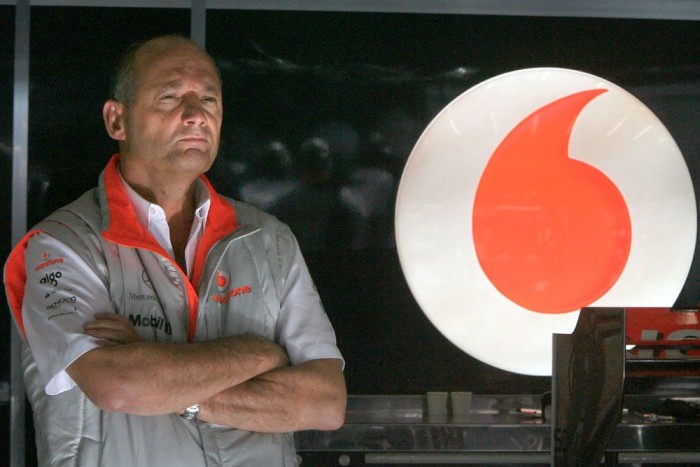 F1: Alonso és Dennis már túllépett 2007-en 5 | Vezess F1: Alonso és Dennis már túllépett 2007-en 5