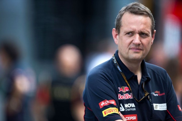 F1: A Williams nyúlta le a Toro Rosso-főnököt 3 | Vezess F1: A Williams nyúlta le a Toro Rosso-főnököt 3