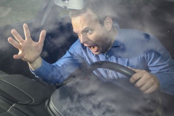 Döbbenetes közelharcot vívott két autós Pesten