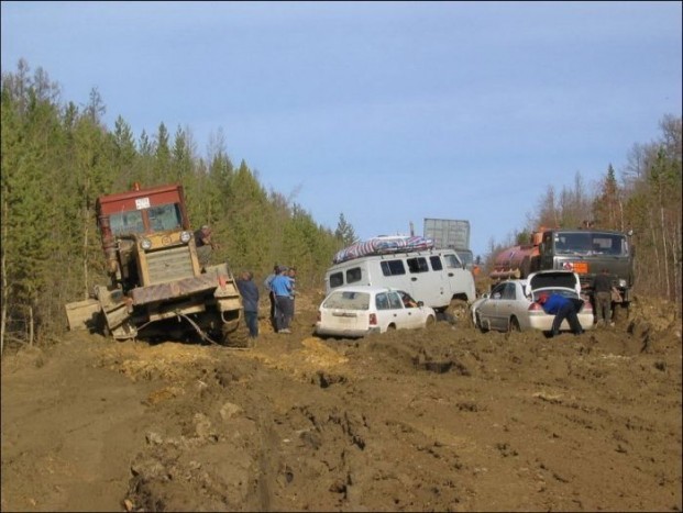 Azt hiszed, nálunk rosszak az utak? Akkor ezt nézd meg! 6 | Vezess Azt hiszed, nálunk rosszak az utak? Akkor ezt nézd meg! 6
