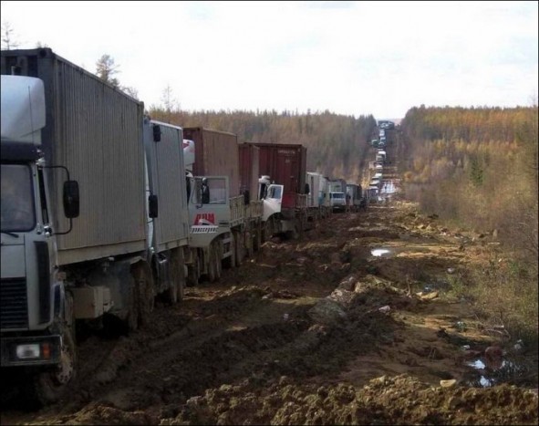 Azt hiszed, nálunk rosszak az utak? Akkor ezt nézd meg! 9 | Vezess Azt hiszed, nálunk rosszak az utak? Akkor ezt nézd meg! 9