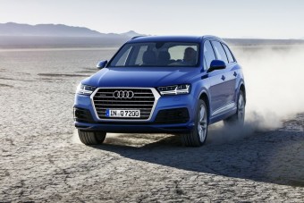 Audi Q7: kisebb, könnyebb, tágasabb