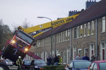 Milliós kárt okozott a félresikerült leánykérés