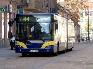 Rejtélyes busztűz Miskolcon