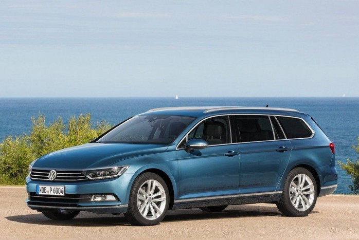 Ezek az év legjobb autói! 12 | Vezess Az új Passat igazi multitalentum: térkínálata, úttartása, hajtáslánc-kínálata és biztonsága is példás.