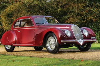 Árverésen a diktátor ajándéka