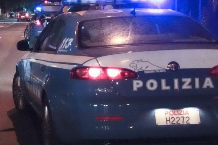 Szunyókáltak a rendőrök, ellopták a traffipaxot 4