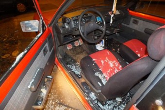 Térfigyelővel kapták el az autófeltörőt