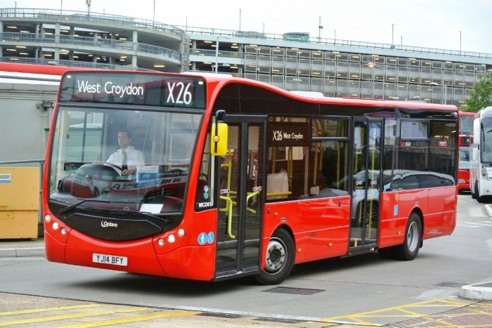 London elektromosra vált