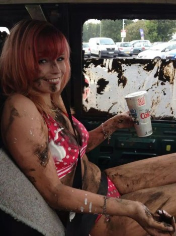 Csajok akik mocskosul szeretik a Land Rovereket 10