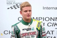 Schumacher fia titokban lopakodik az F1 felé 2