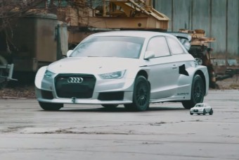 Amikor a játékautó lenyomja az 560 lóerős szörnyet